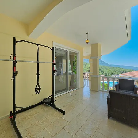 Private Pool With Garden & Forest View Villa *