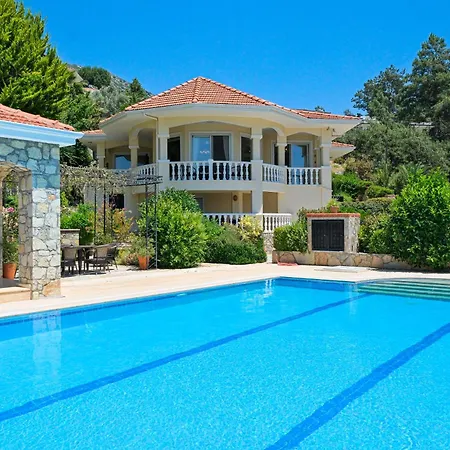 Private Pool With Garden & Forest View Fethiye